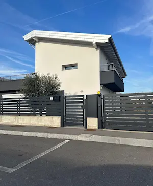 Villetta Vasil Levsky, in vendita a Bolgare