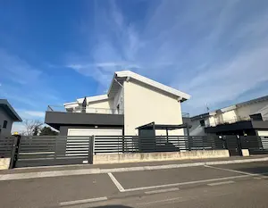 Villetta Vasil Levsky, complesso residenziale