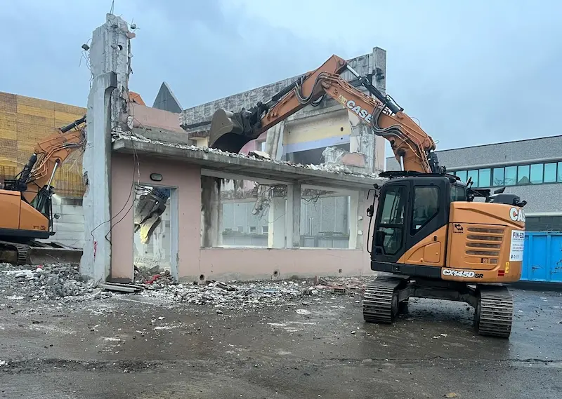 Ristrutturazione Capannone Chiuduno - Bergamo - Progetto di rinnovamento capannone industriale