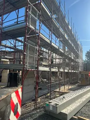 Costruzione Asilo nido - Scanzorosciate - Edificazione pareti perimetrali